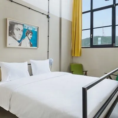 ** Hotel Fabrika Hostel & Suites Tiflis Georgia