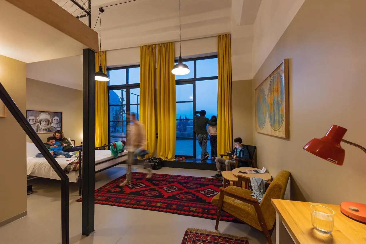 ** Hotel Fabrika Hostel & Suites Tbilisi Georgien