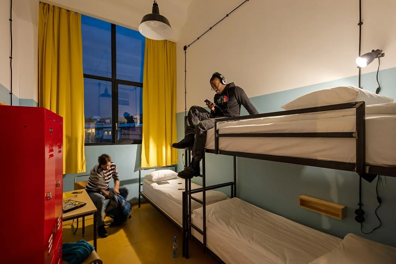 Fabrika Hostel & Suites 第比利斯 酒店