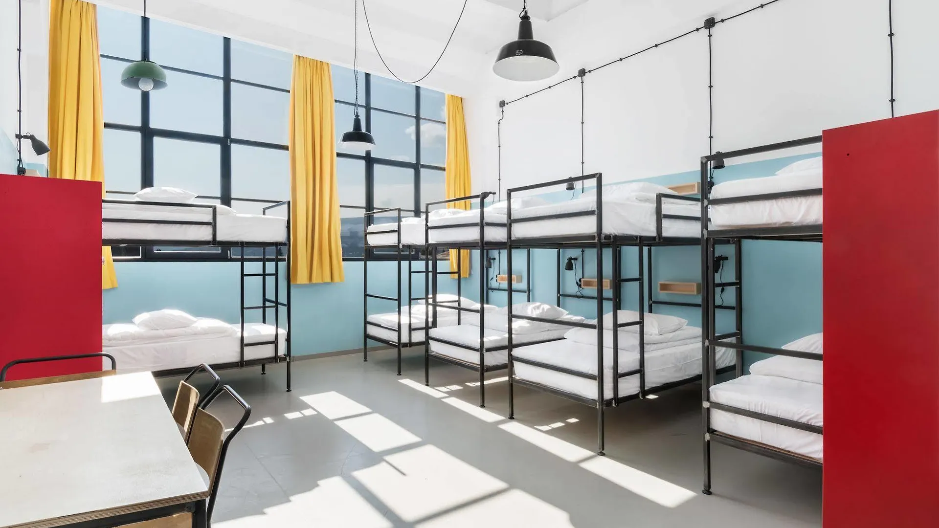 Fabrika Hostel & Suites Tbilisi Hotel