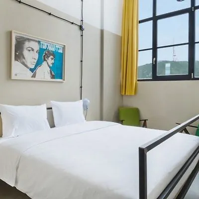 Fabrika Hostel & Suites Tbilisi Hotel